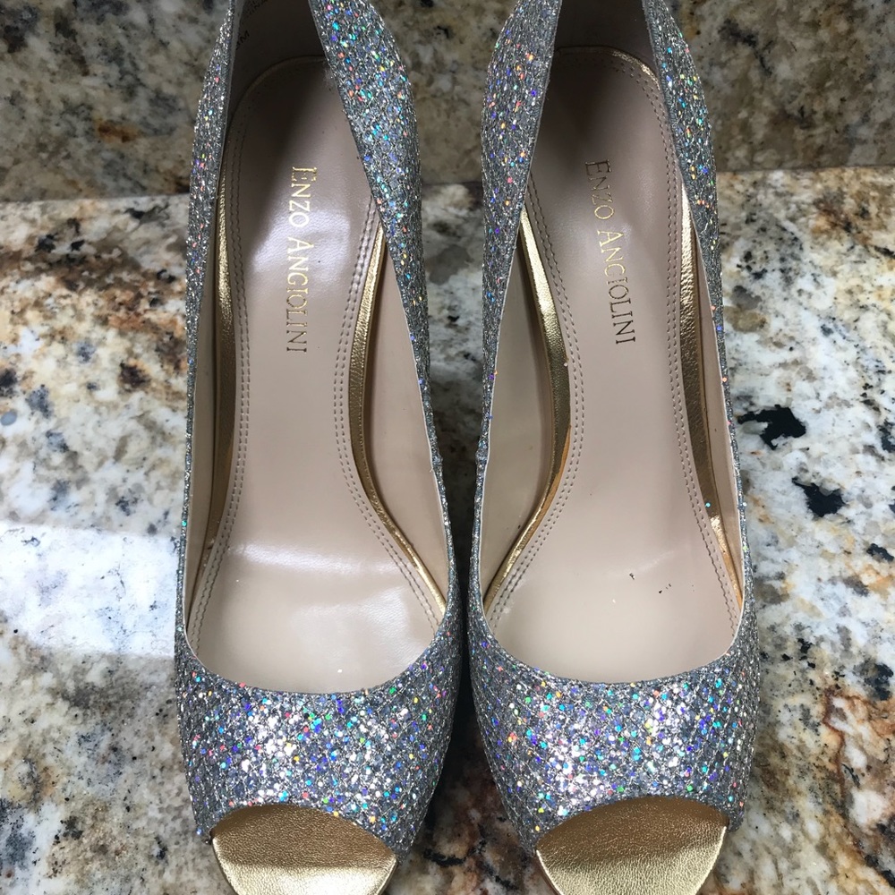 ENZO ANGIOLINI - SPARKLE HEELS GOLD DETAIL